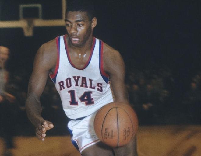 三是纪录与 三是纪录与